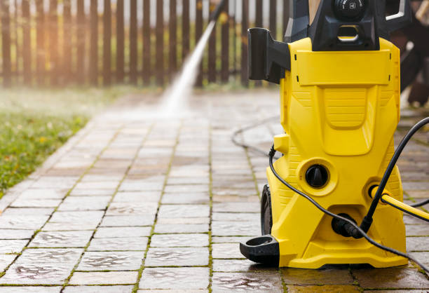 Best Spring Cleaning  in Livingston, AL